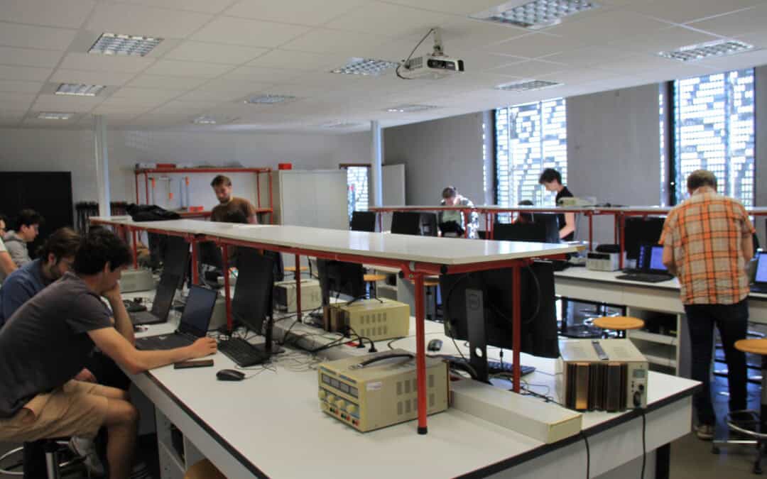 Why Runtime Visualization Is the Missing Link in Teaching Real-Time Systems